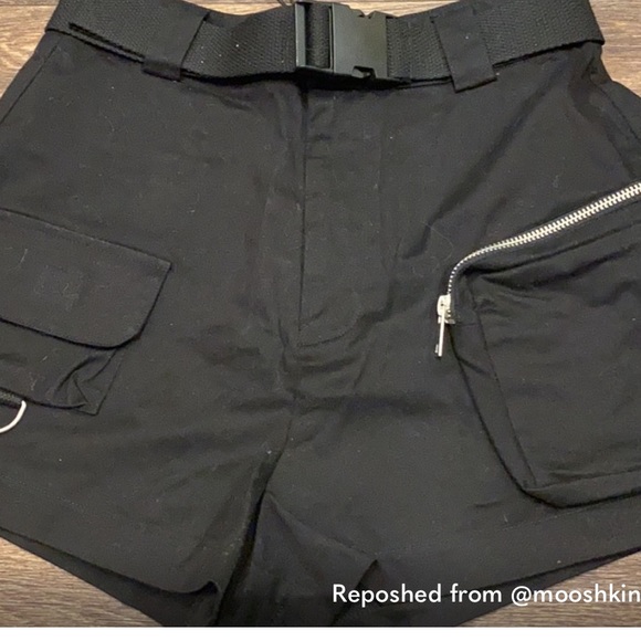 I.AM.GIA Harper Short in Black - Picture 6 of 7